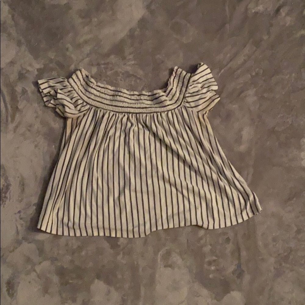 American Eagle cute T-shirt